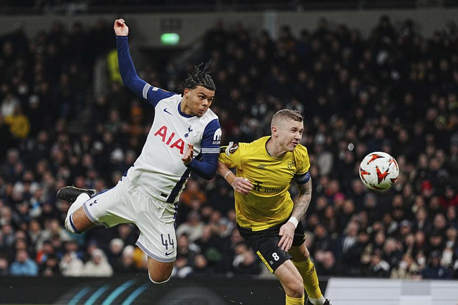 欧联-斯卡利特传射 热刺3-0以第四名晋级16强