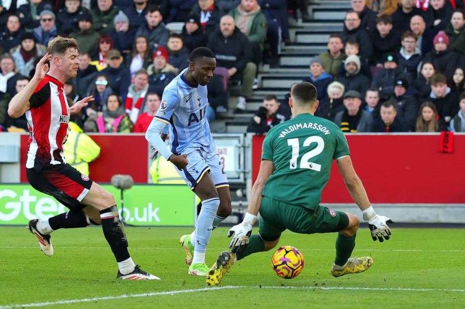 英超-孙兴慜造乌龙+助攻萨尔 热刺2-0布伦特福德