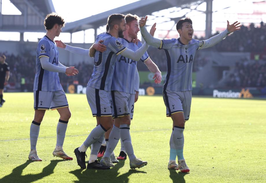 英超-孙兴慜造乌龙+助攻萨尔 热刺2-0布伦特福德