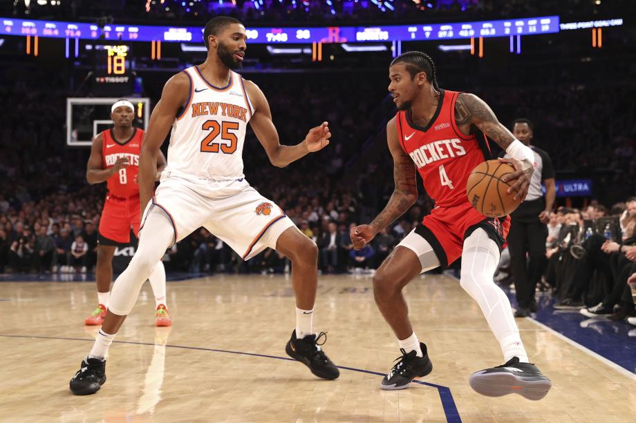 布伦森42+10汤普森25+11+11 尼克斯胜火箭