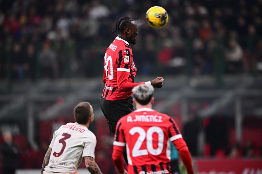 亚伯拉罕两球菲利克斯破门 米兰晋级意杯四强