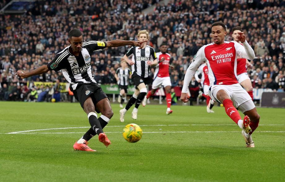 客场不敌纽卡斯尔 阿森纳无缘英格兰联赛杯决赛