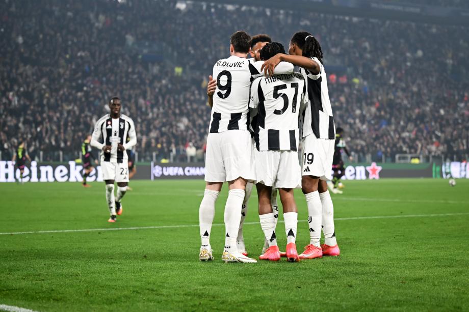 欧冠-麦肯尼、姆班古拉建功 尤文2-1埃因霍温