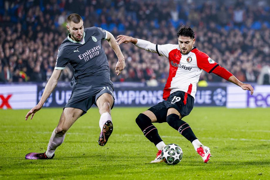 米兰0-1费耶诺德 欧冠淘汰赛附加赛首回合告负