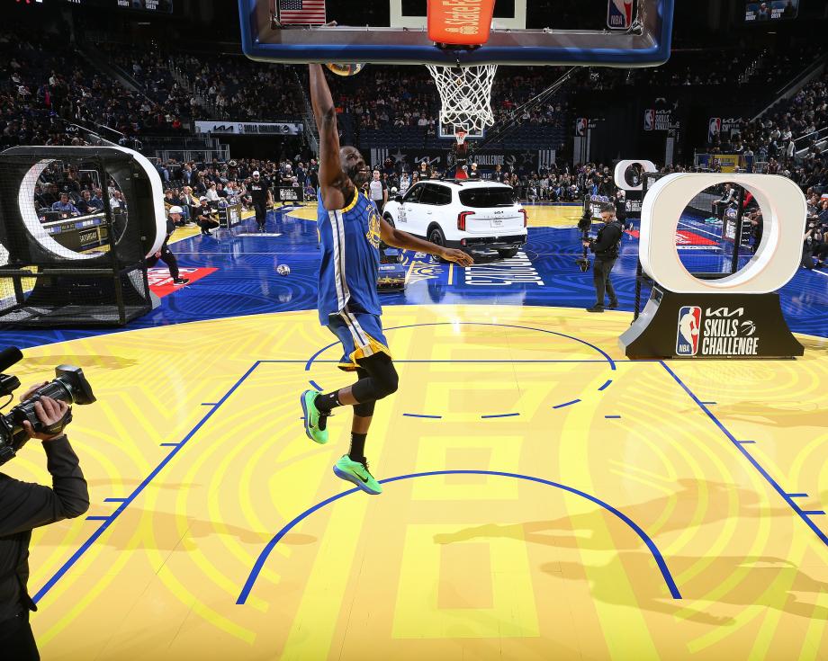 NBA全明星技巧挑战赛：骑士队获得冠军