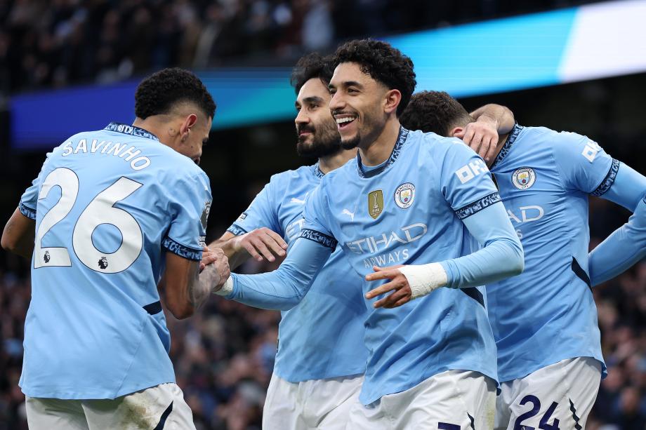 马尔穆什戴帽哈兰德伤退 曼城4-0纽卡斯尔