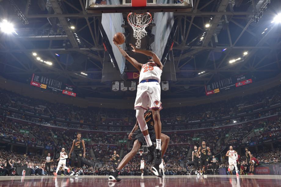 米切尔领衔6人得分上双 骑士狂胜尼克斯取6连胜