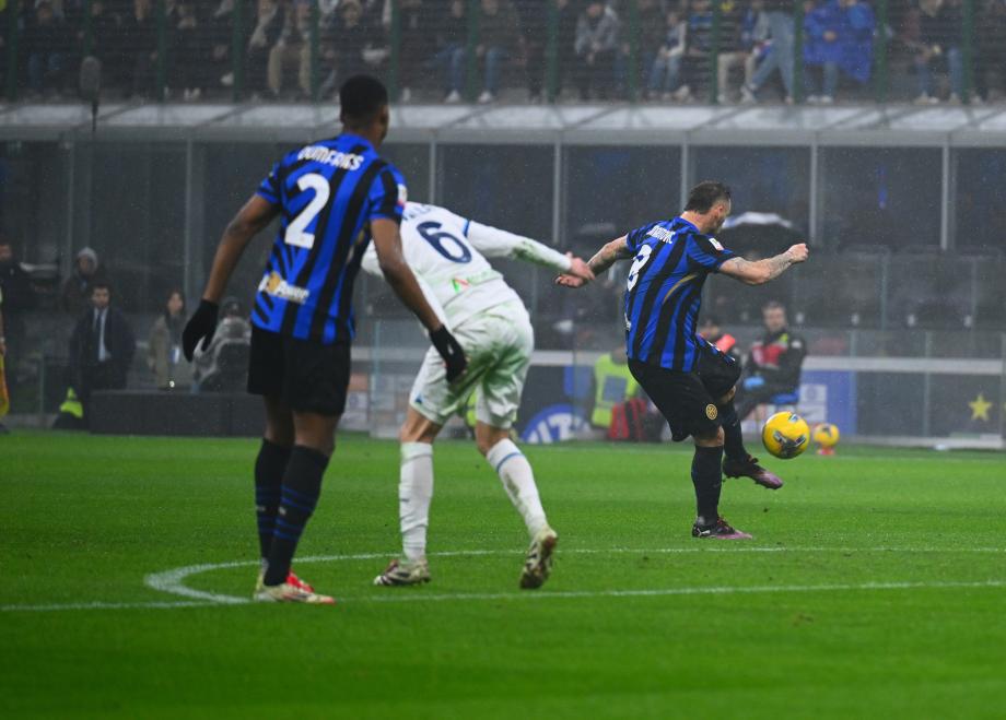 意杯-阿瑙托维奇世界波 国米2-0进四强将战米兰