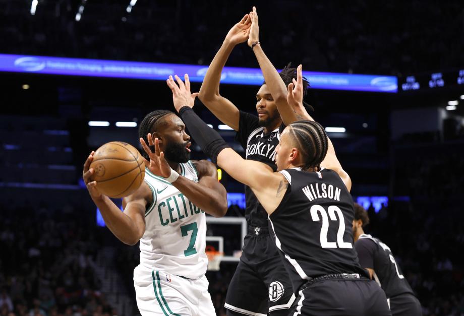 波尔津吉斯24分塔图姆20+8+8 绿军客场险胜篮网