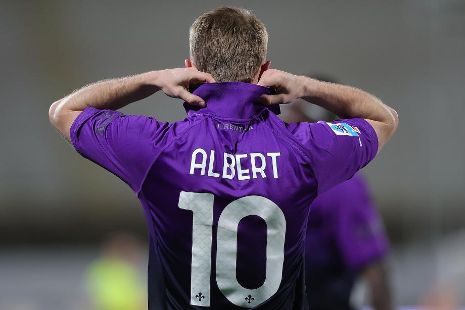 古德蒙德森世界波 佛罗伦萨三球完胜尤文