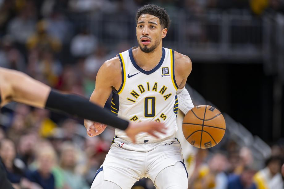 步行者险被篮网20分逆转 哈利伯顿复出16+8+12