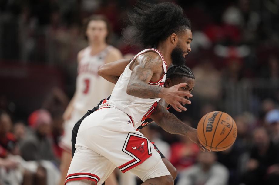 NBA-公牛137-118猛龙 科比-怀特28+3+6