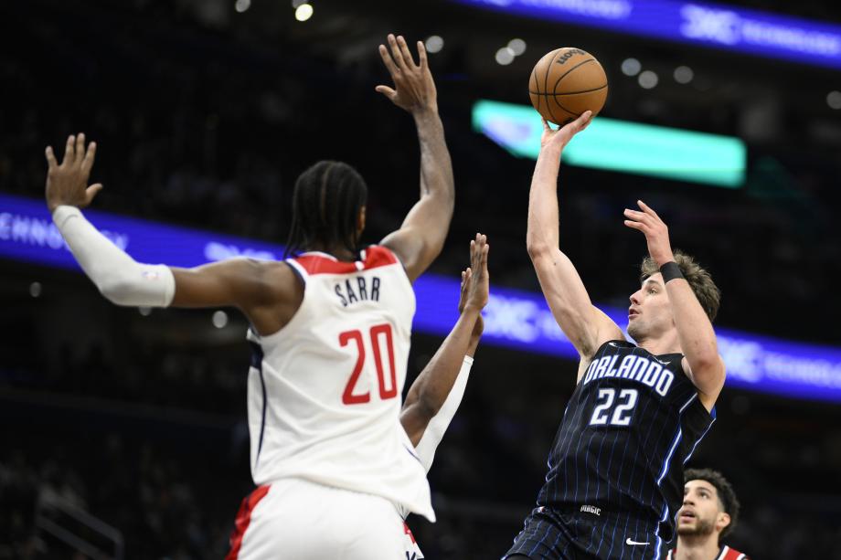 班凯罗33+18+8小瓦格纳27分 魔术击败奇才