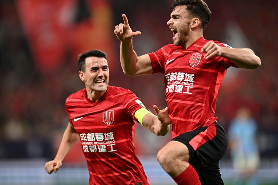 韦世豪助攻胡荷韬进球 成都蓉城赢大连英博