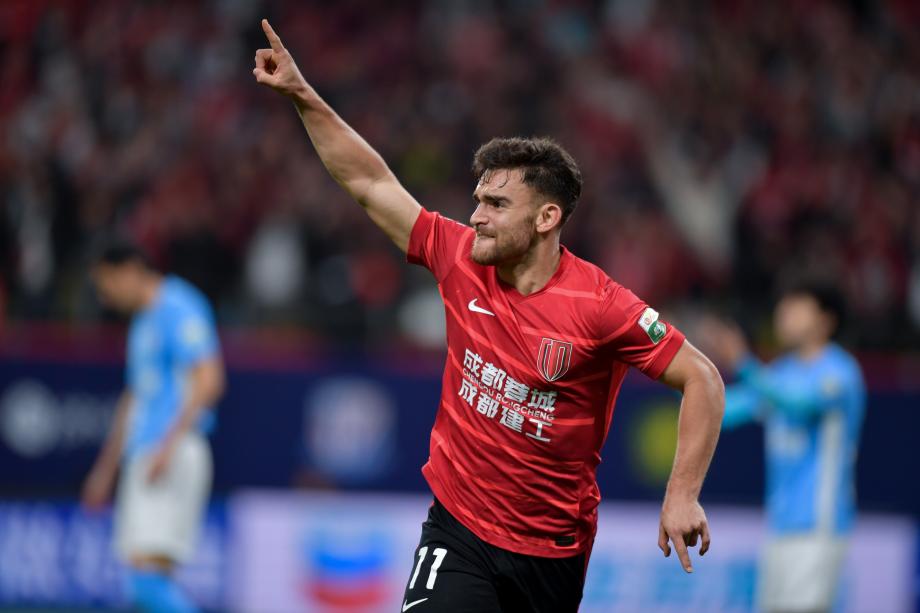 韦世豪助攻胡荷韬进球 成都蓉城赢大连英博