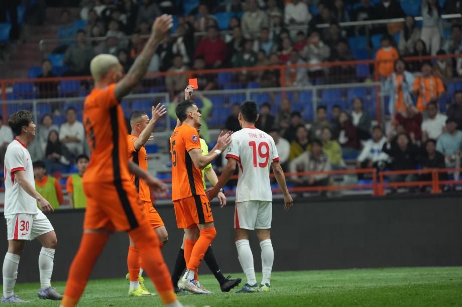 徐宏杰头球锁定胜局 云南玉昆战胜青岛海牛