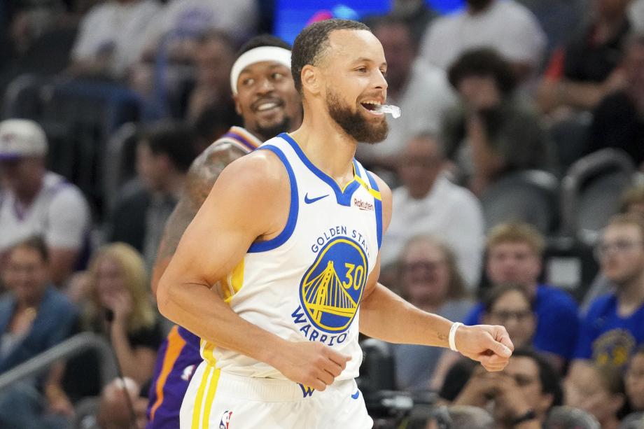 库里25+9+6布克21分 勇士客场大胜太阳