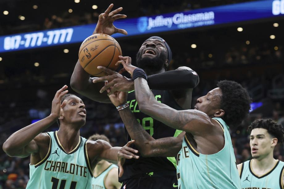 普理查德34+7 双探花缺阵绿军胜黄蜂