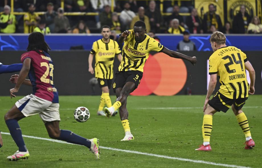 欧冠-吉拉西戴帽 巴萨1-3总比分5-3多特晋级4强