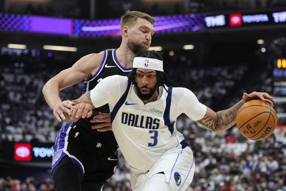 NBA附加赛-浓眉27+9德罗赞33+7 独行侠淘汰国王