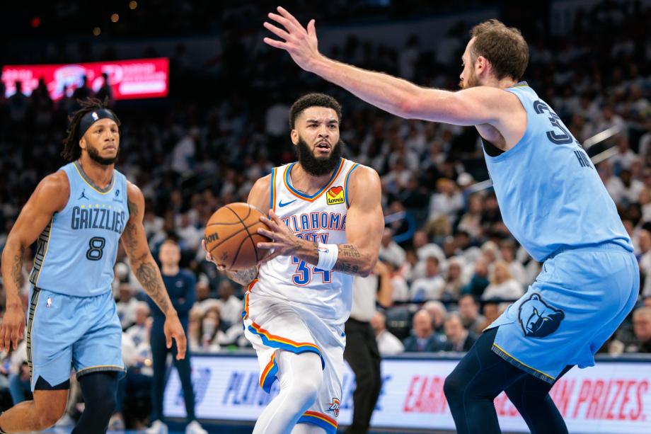 杰伦-威廉姆斯20+6莫兰特17+4 雷霆狂胜灰熊