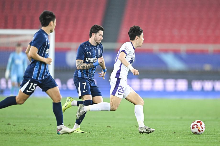 萨尔瓦多世界波郑浩乾制胜 三镇2-1逆转津门虎