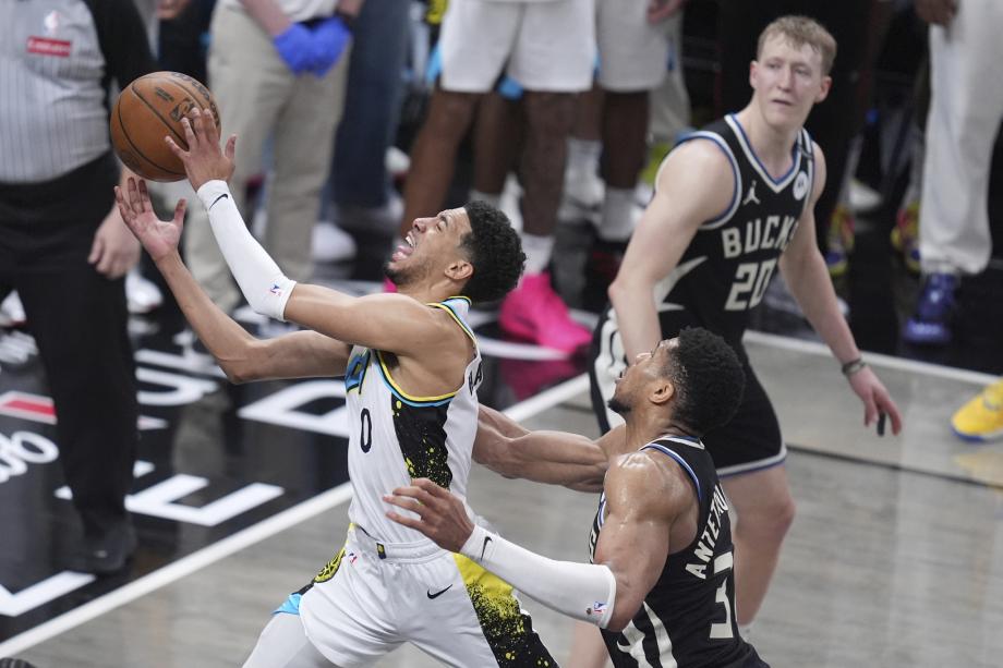 哈利伯顿1秒准绝杀 步行者险胜雄鹿