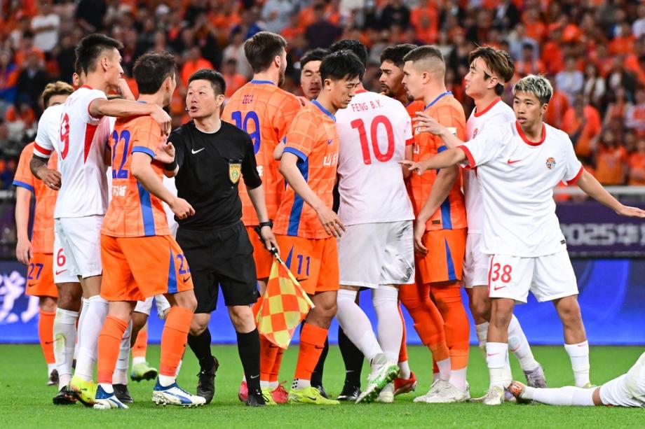 卡扎伊什维利破门 泰山1-1海牛遭遇三轮不胜