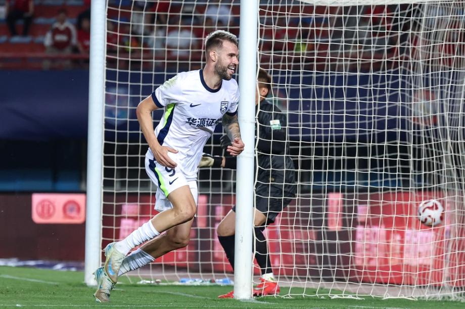 绍尔传射图多列绝杀 武汉三镇2-1逆转河南队