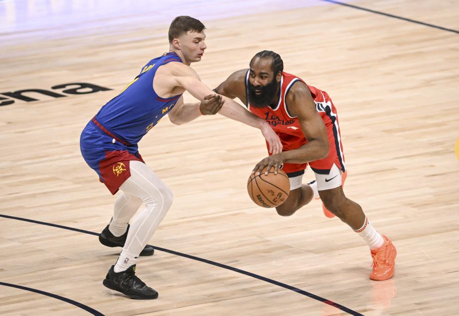 掘金6人得分上双抢七大胜快船 晋级西部半决赛