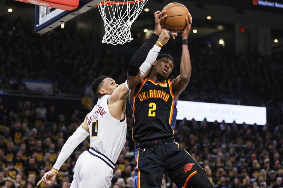 戈登三分准绝杀约基奇42+22 掘金逆转雷霆1-0