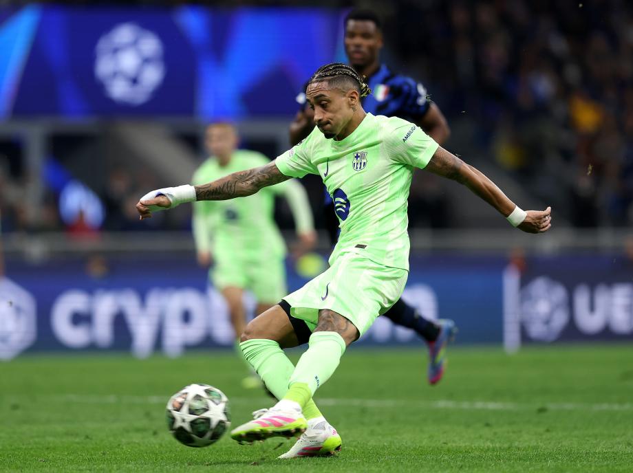 国米加时4-3总分7-6淘汰巴萨晋级欧冠决赛