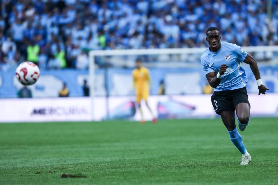 中超-特谢拉破门米内罗传射建功 申花3-0大连英博