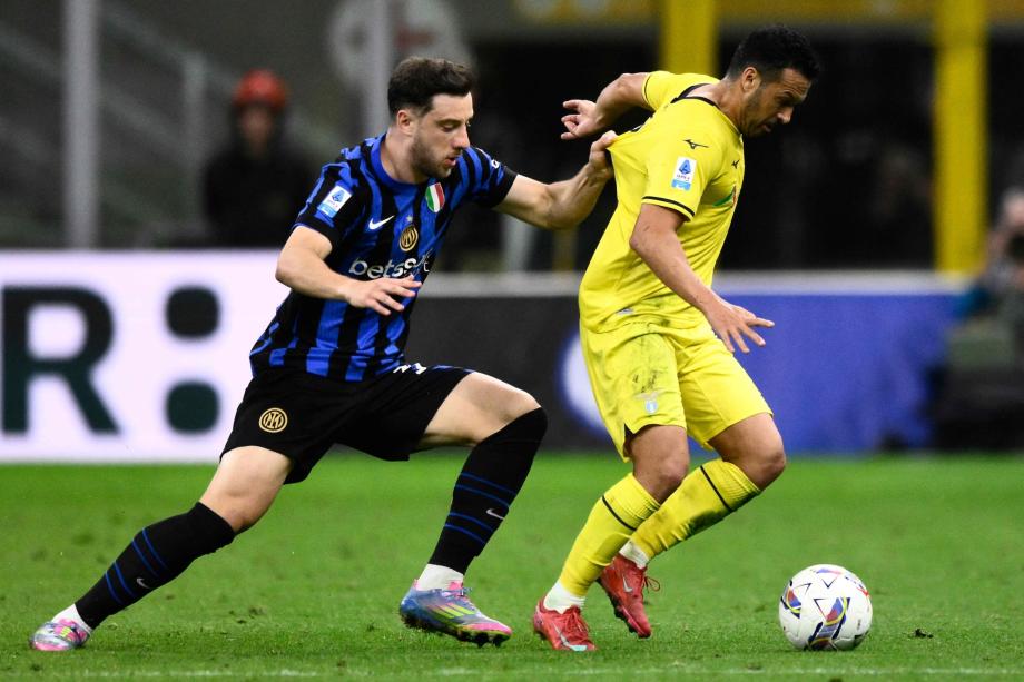 比塞克破门+送点佩德罗双响 国米2-2拉齐奥