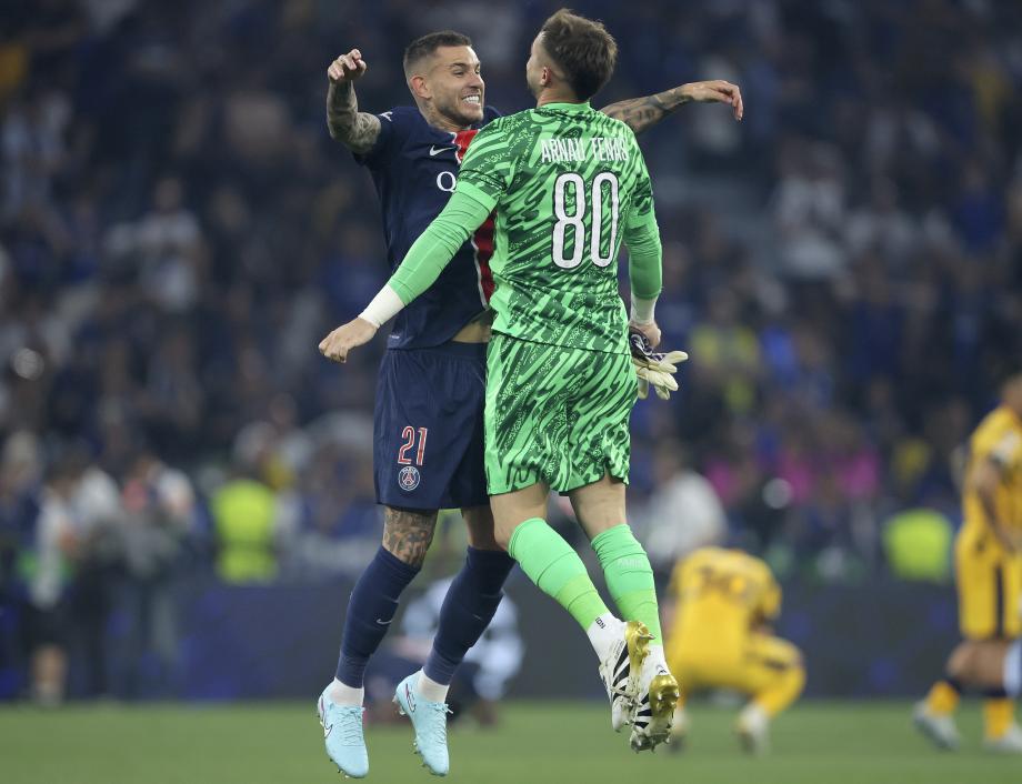 19岁杜埃2射1传 巴黎5-0国米首度加冕欧冠冠军