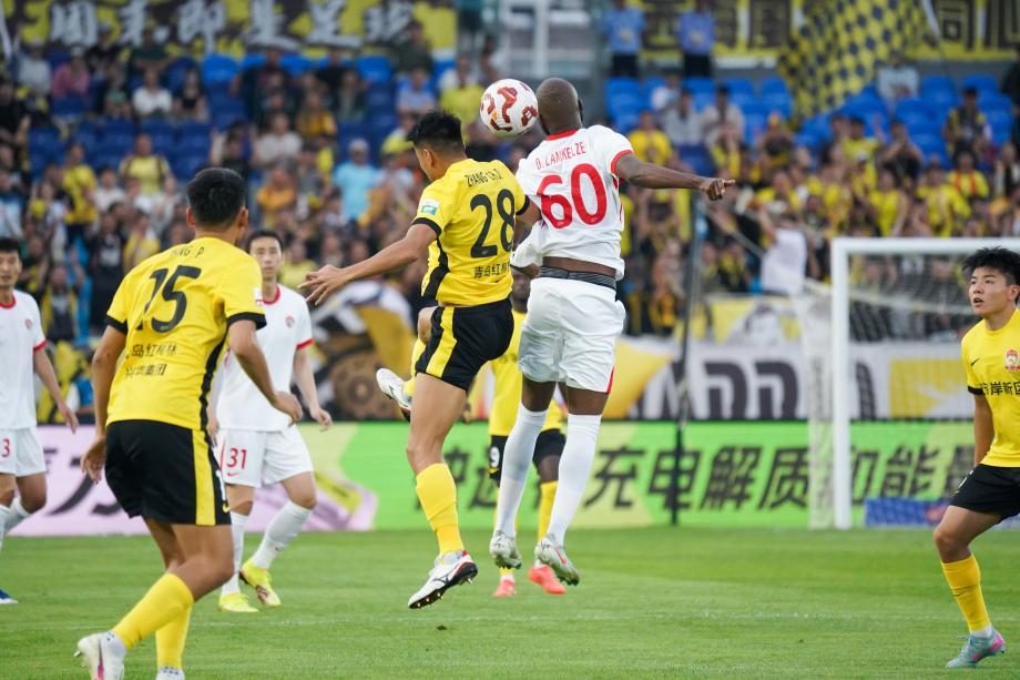 戴维森制胜 青岛西海岸1-0青岛海牛近七轮首胜