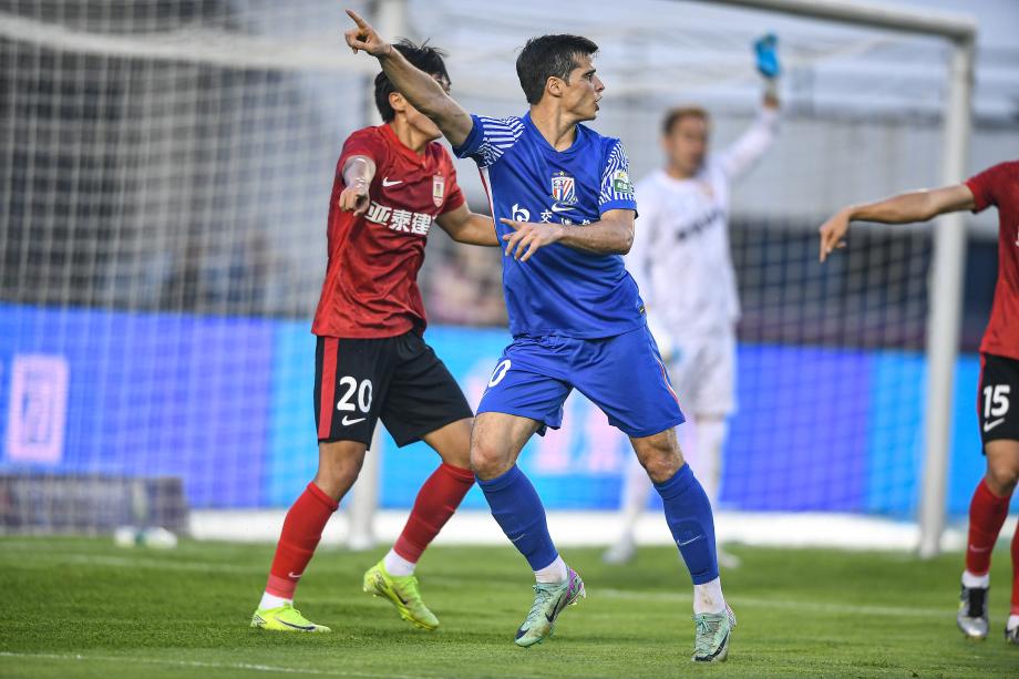 中超-特谢拉破门谭龙建功 上海申花2-1长春亚泰