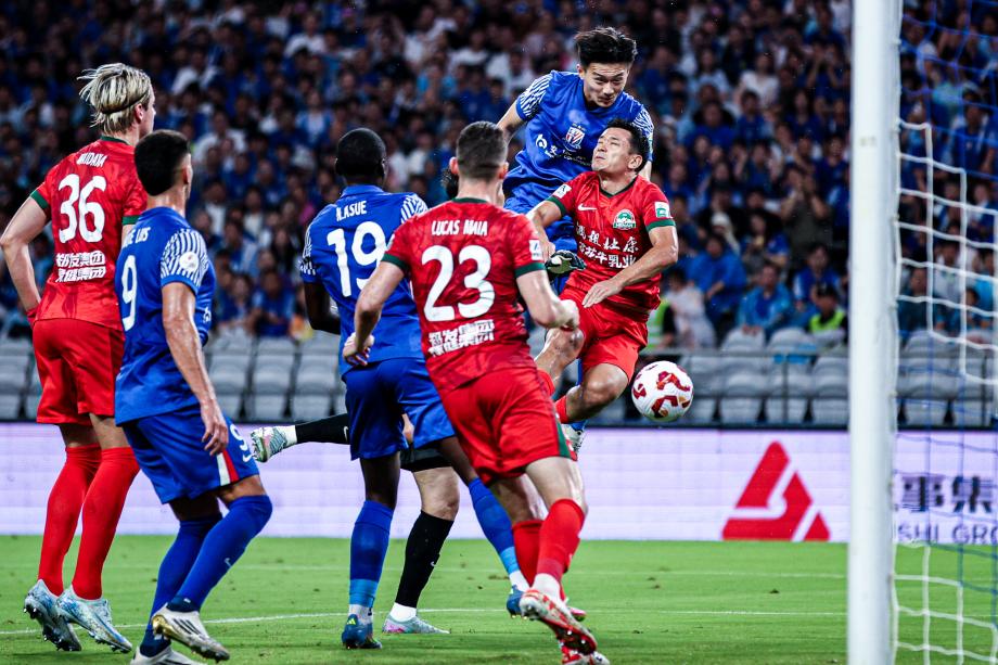 阿苏埃连续三场破门 申花3-2河南迎联赛四连胜