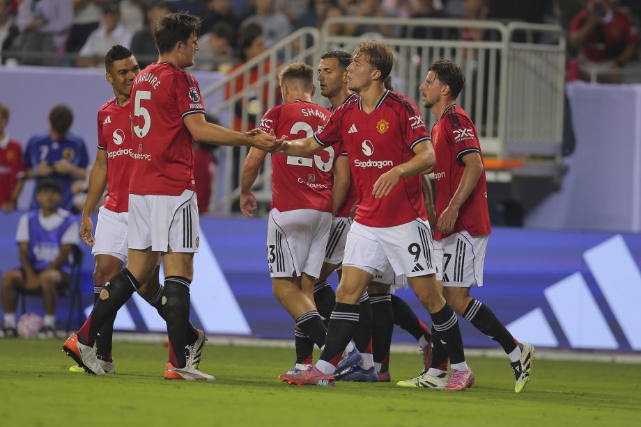 热身赛-多古传射霍伊伦闪击 曼联4-1伯恩茅斯