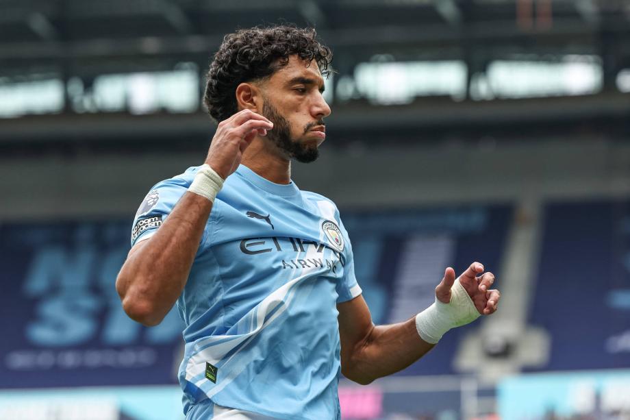 特拉福德送礼约翰逊破门 曼城0-2不敌热刺