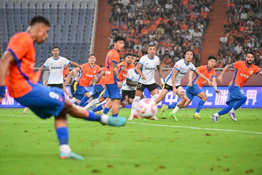 克雷桑双响卡扎伊什维利建功 泰山3-2西海岸