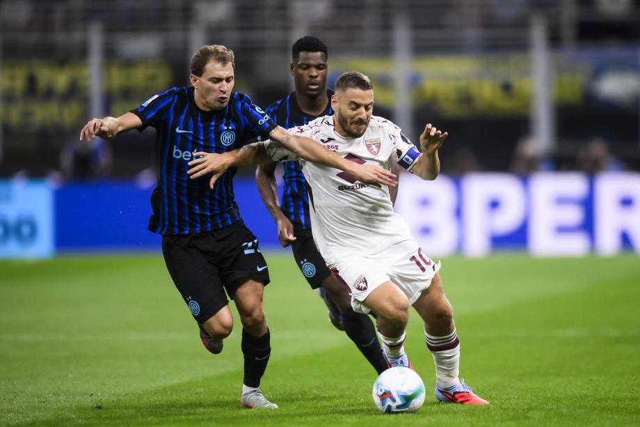 小图拉姆双响劳塔罗传射 国米5-0大胜都灵