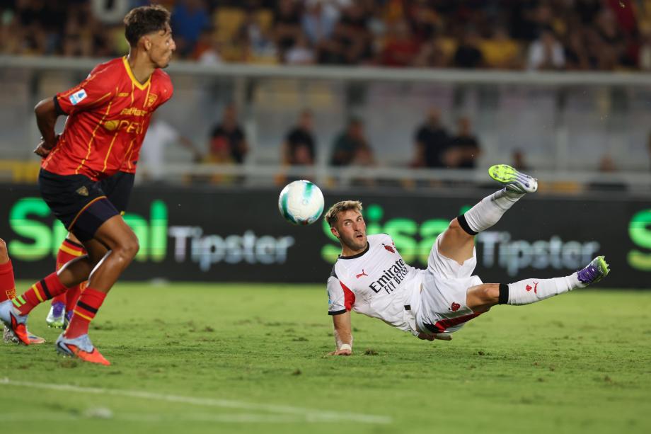 意甲-莫德里奇送助攻 米兰2-0莱切迎首胜