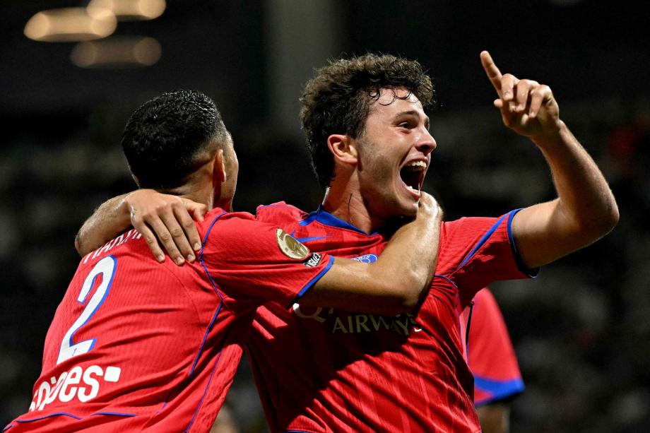 内维斯戴帽登贝莱双响 巴黎圣日耳曼6-3图卢兹