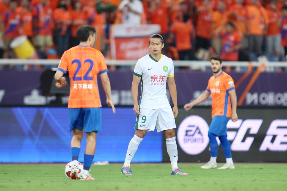 中超第23轮-北京国安客场0-6负于山东泰山