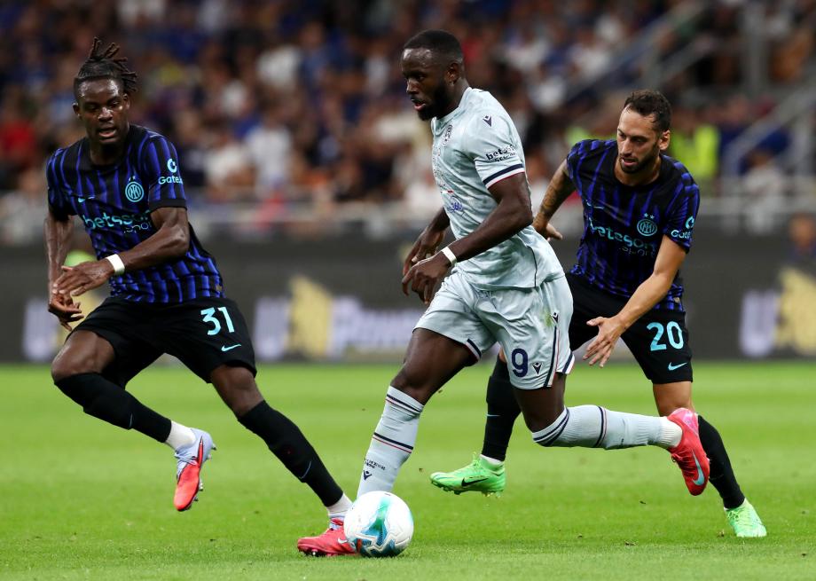 意甲-邓弗里斯破门后送点 国米1-2遭乌迪内斯逆转