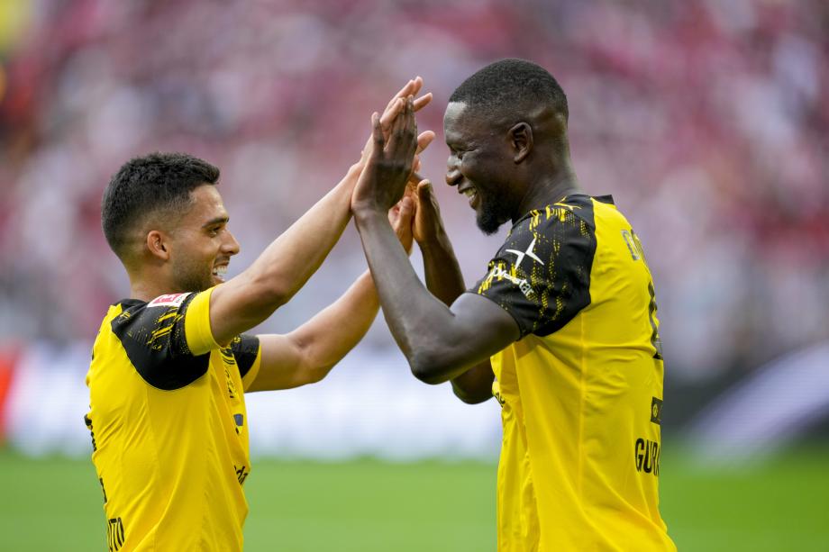 德甲-吉拉西梅开二度 多特蒙德3-0柏林联合取首胜