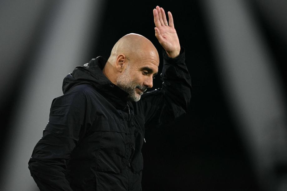 联赛杯-福登传射 曼城2-0哈德斯菲尔德晋级16强