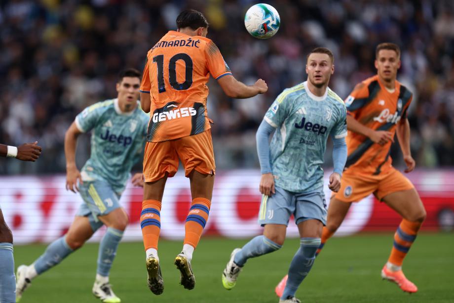 卡巴尔替补救主 尤文图斯1-1平十人亚特兰大