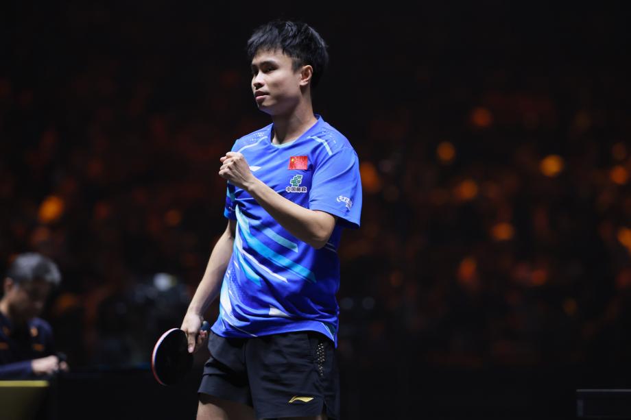 [图]WTT中国大满贯：周启豪3-0安德斯&middot;林德 晋级16强体育集锦